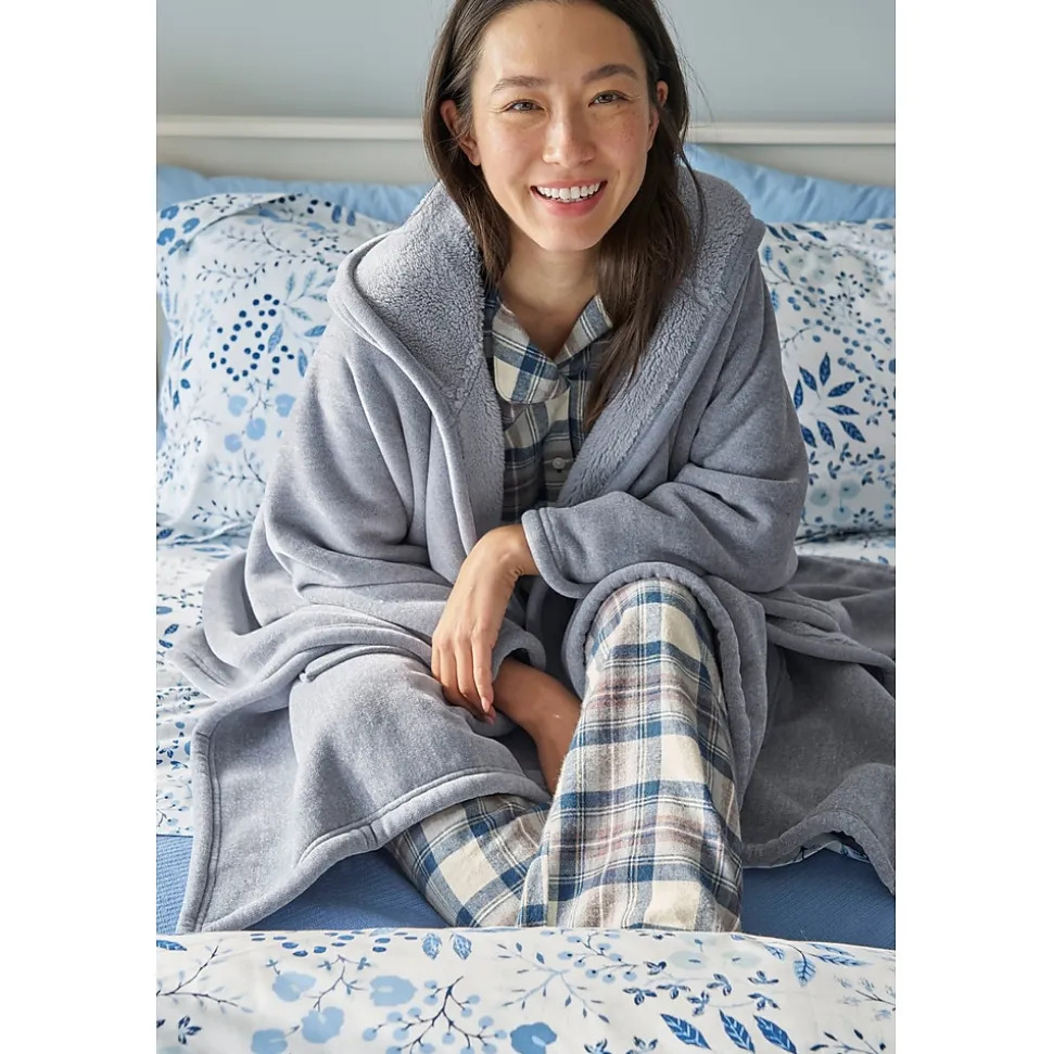 L.L.Bean Cozy Chenille Wearable Throw, Cream (1000248687)
